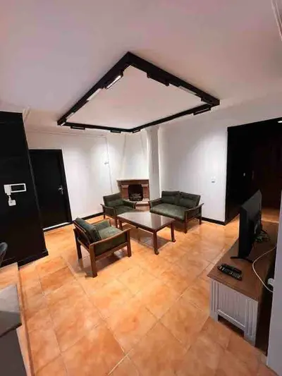 آپارتمان یک خوابه آذر 8