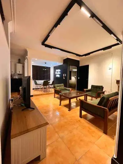 آپارتمان یک خوابه آذر 8