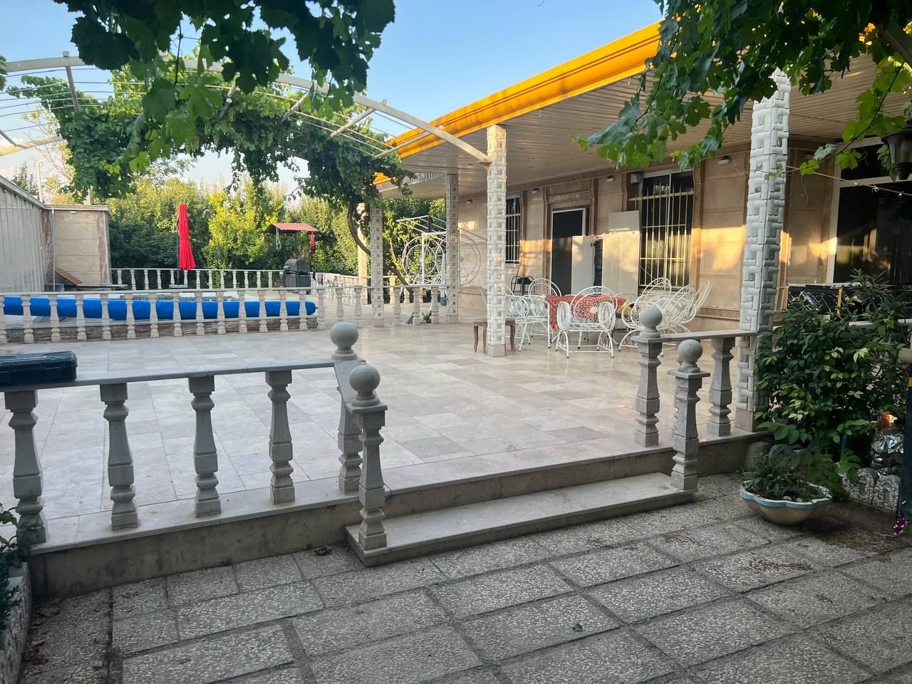 یک خوابه استخردار فربد