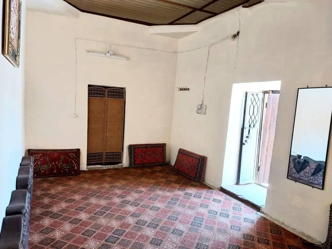 بوم گردی لیمر بوالخیر - واحد جالبوت - اتاق جالبوت ۱۵ متری