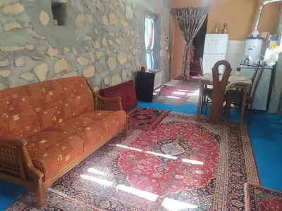 بومگردی قلعه کوه سفید - واحد 1