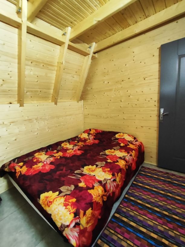 کلبه دوخوابه سوئیسی بهشت