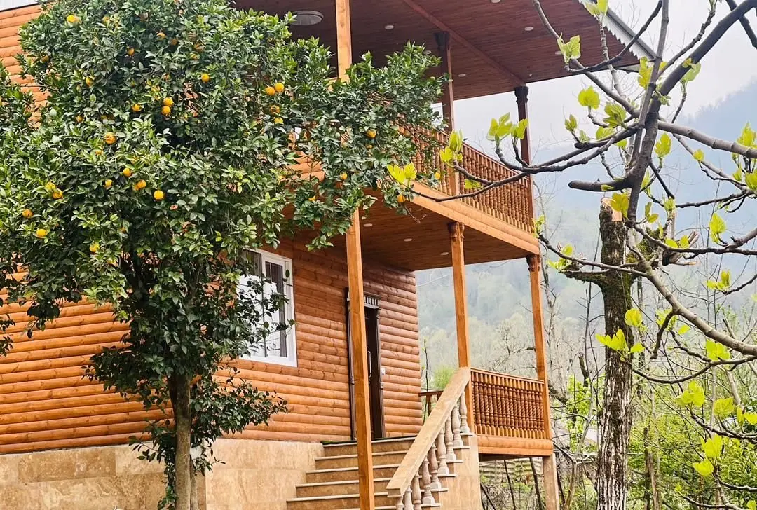 کلبه دوبلکس دوخوابه میثم سعدی - نمای بیرون