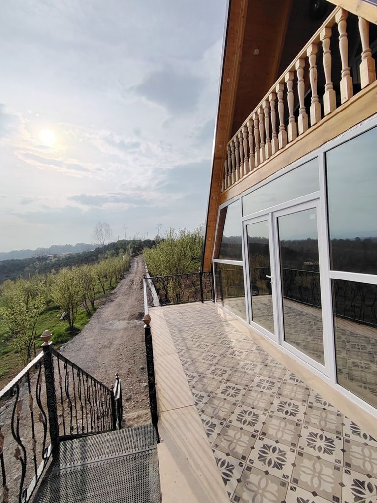 کلبه کلبه یک خوابه سوئیسی کوهسار ازارسی