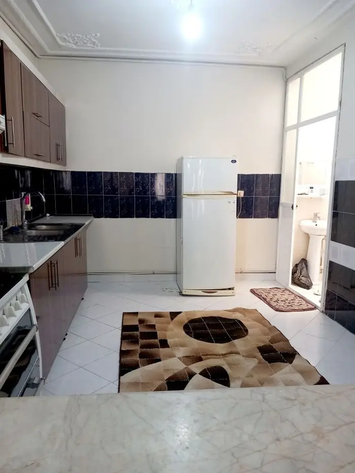 سوئیت دوخوابه ادیب 28