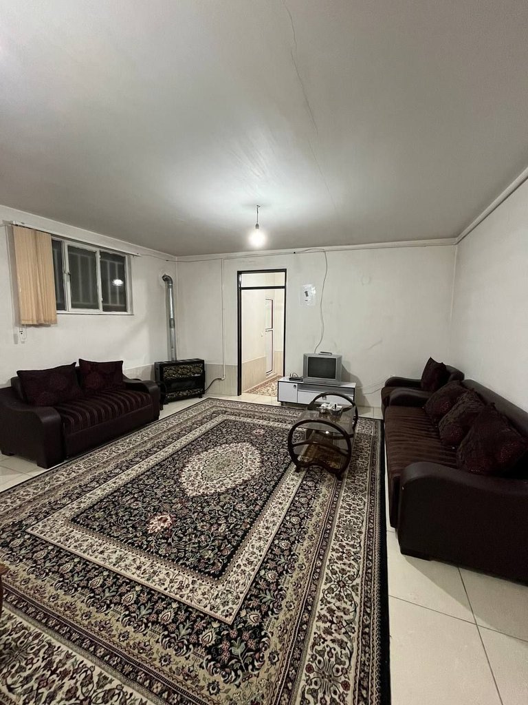 یک خوابه خان زاده