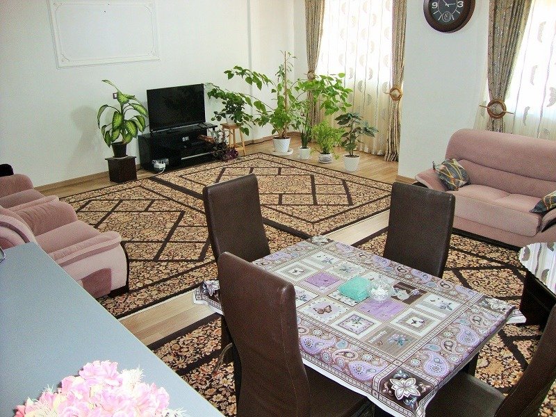 آپارتمان یک خوابه زمرّد ۲