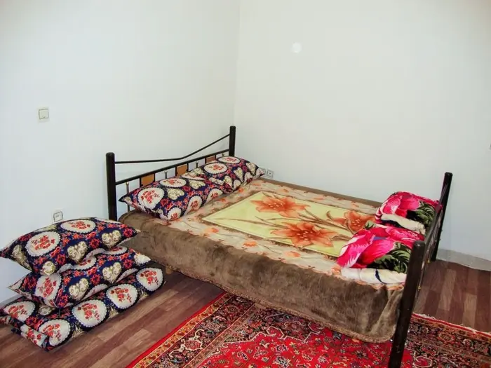 آپارتمان یک خوابه زمرّد - اتاق خواب