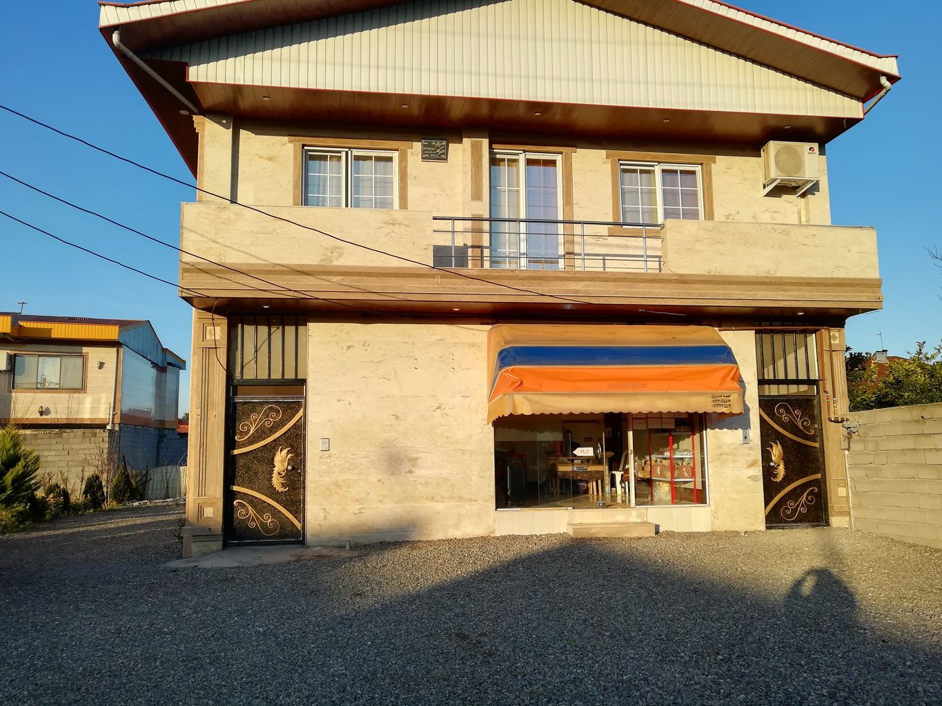 ویلا دوخوابه گل سفید