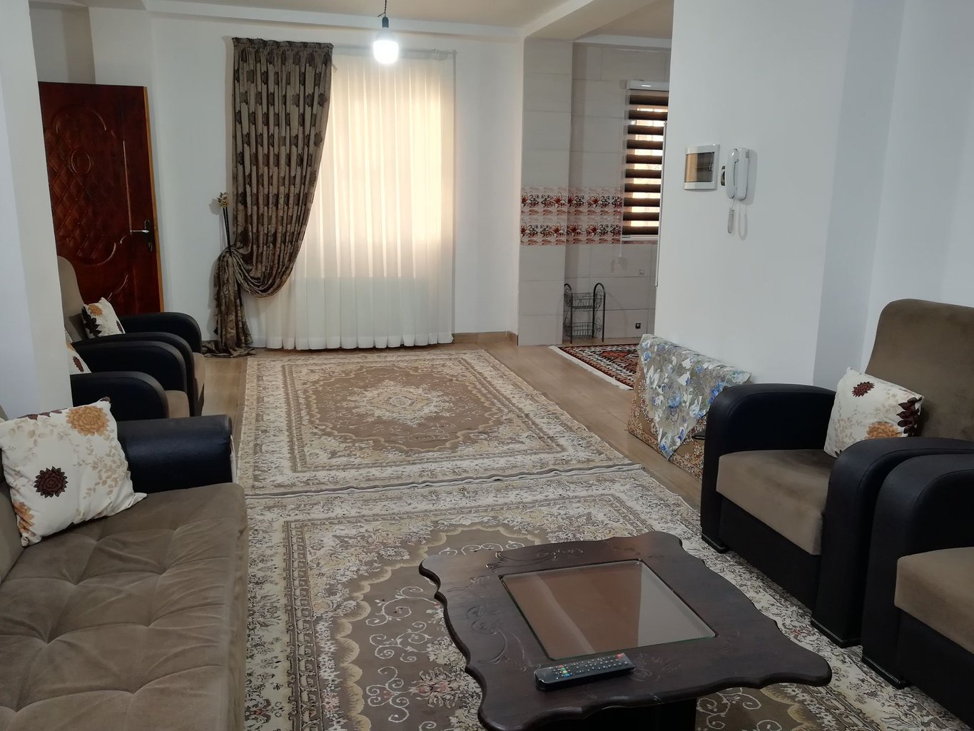 ویلا دوخوابه گل سفید