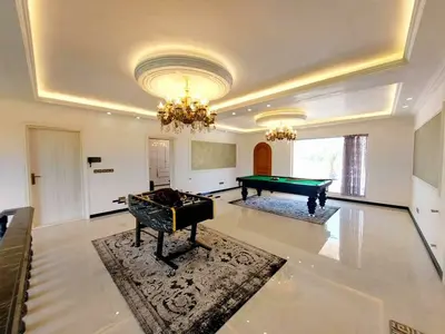 ویلا چهارخوابه عمارت شازده