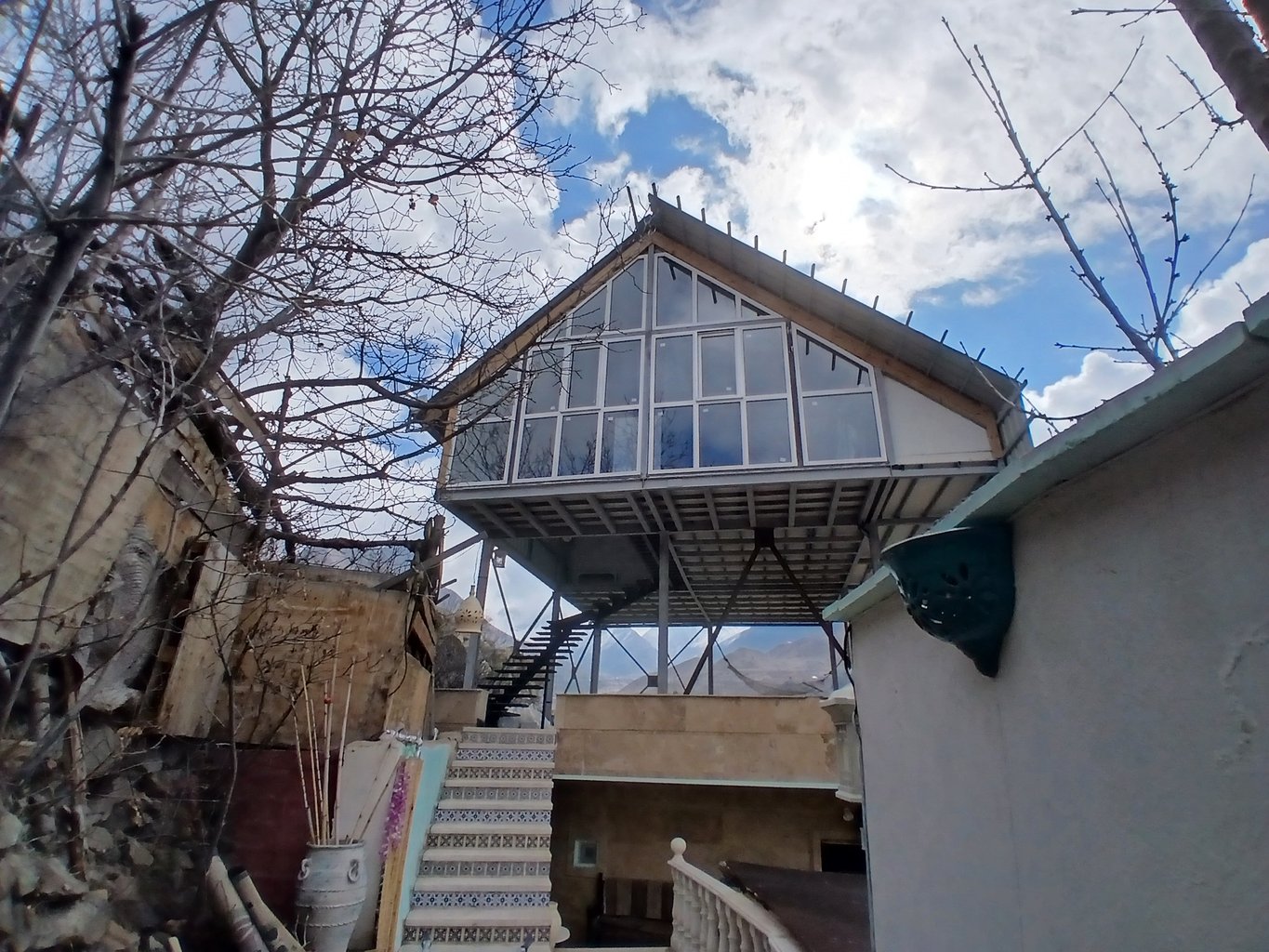 مجتمع اقامتی گیلاس 2 - واحد امیری 2