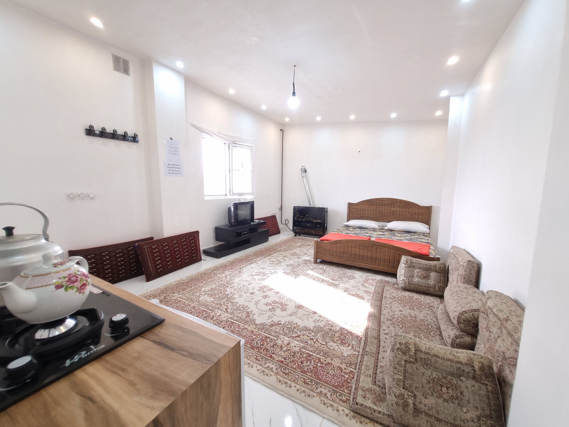 مجتمع اقامتی فلت صدرا 12