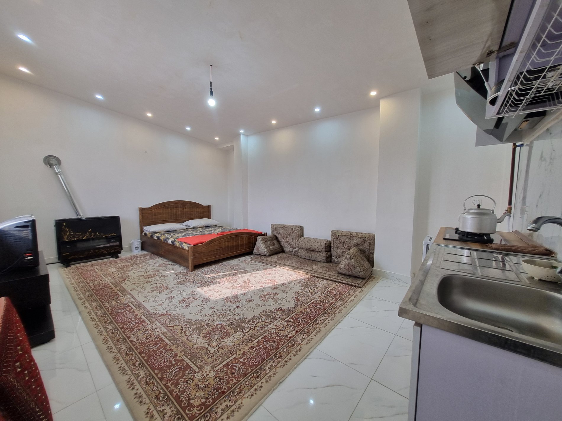 مجتمع اقامتی فلت صدرا 12