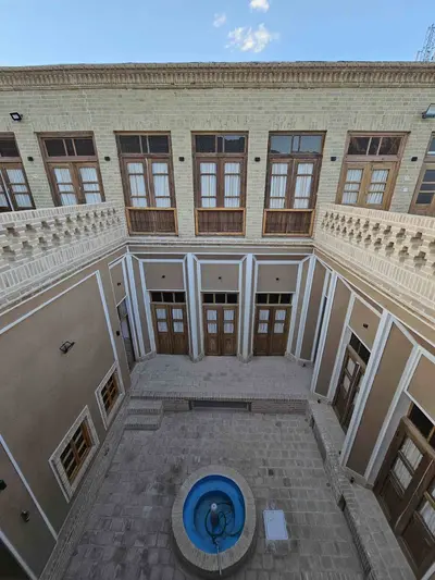 بومگردی آبابا - واحد پنج دری