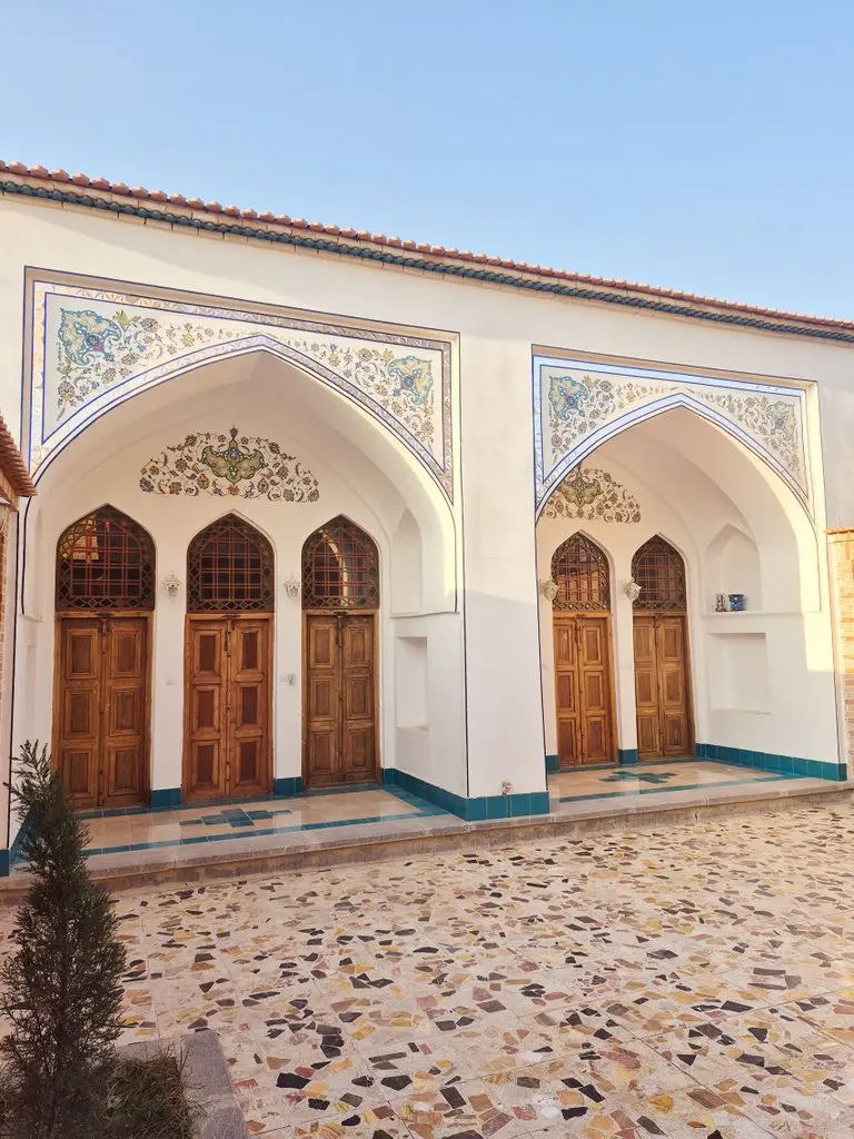 سوئیت یک خوابه رفیع