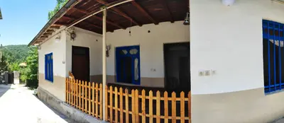 اقامتگاه سنتی یک خوابه سامون