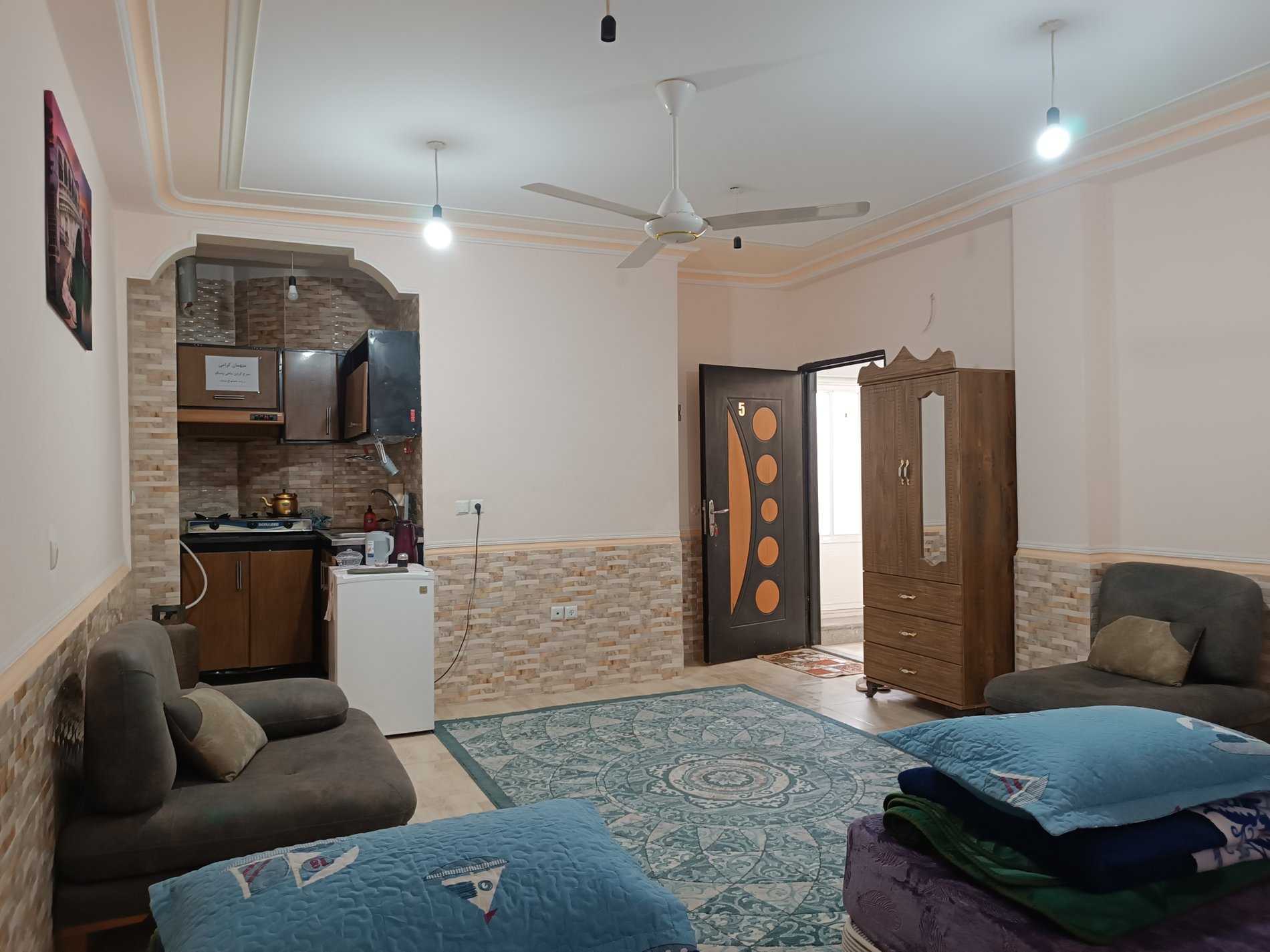 فلت برگ سبز واحد 4