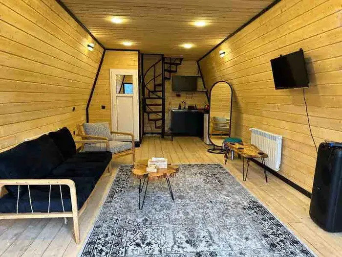 کلبه یک خوابه سوئیسی جکوزی دار چوبینه ۱ - انتخاب عنوان تصویر