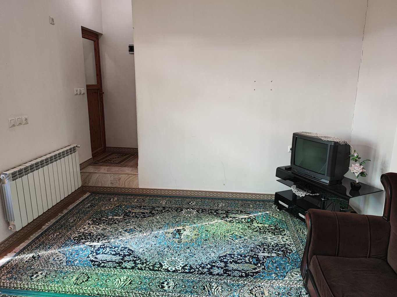 سوئیت یک خوابه فروتن