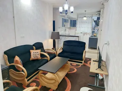 آپارتمان دوخوابه پارک نشاط