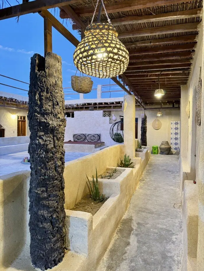 بوم گردی گرزینگ - واحد ۸