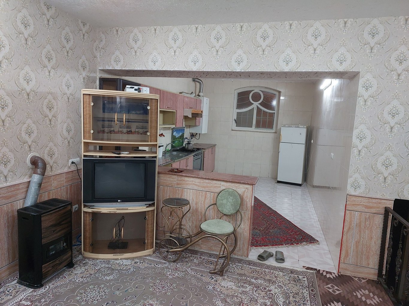 سوئیت یک خوابه لتحری