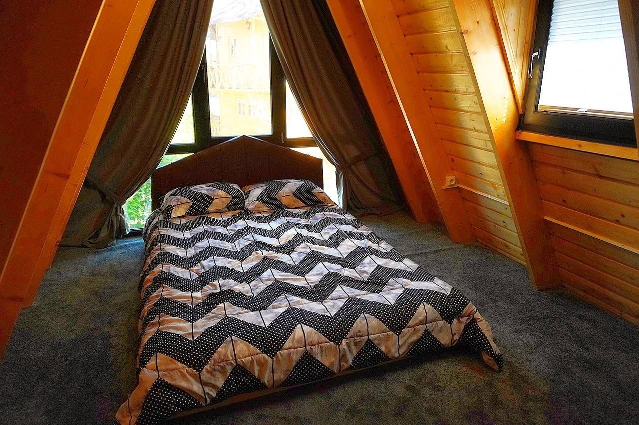 کلبه دوخوابه سوئیسی ارکیده