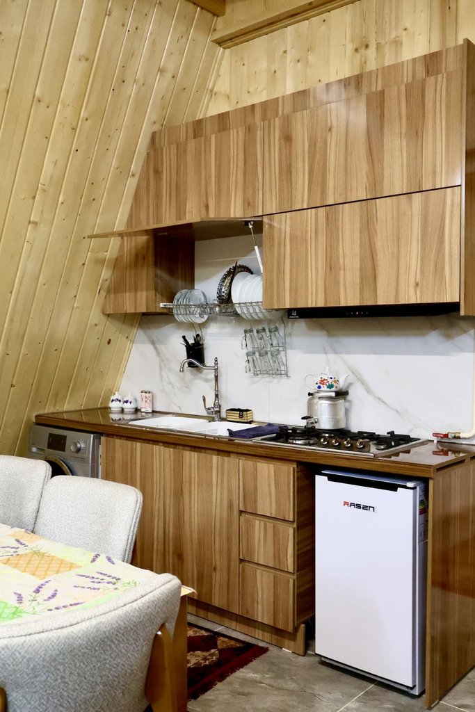 کلبه دوخوابه استخردار رضا 1