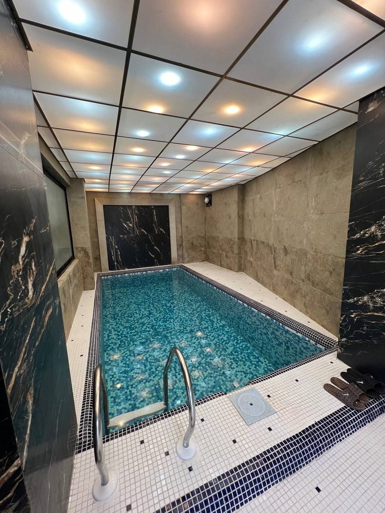 دوخوابه استخردار آبگرم لوتوس ۱