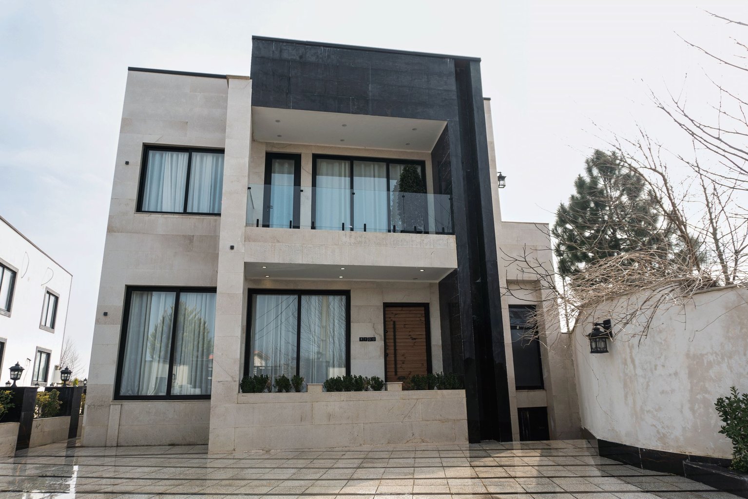 دوخوابه استخردار آبگرم لوتوس ۱