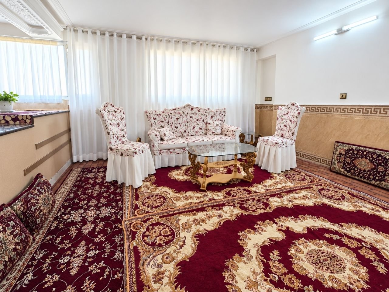 آپارتمان یک خوابه ایران‌وطن ۲