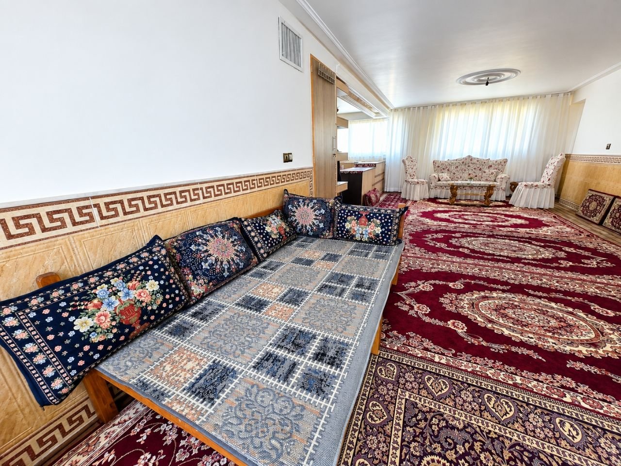 آپارتمان یک خوابه ایران‌وطن ۲