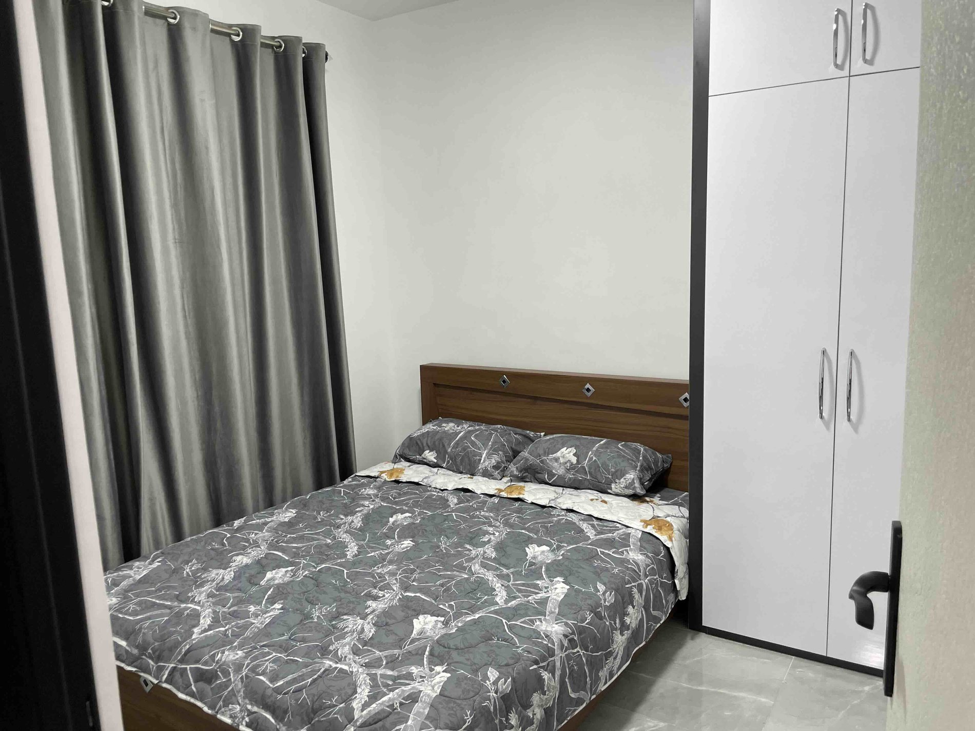 دوخوابه ساحلی استخردار آبگرم حسینی