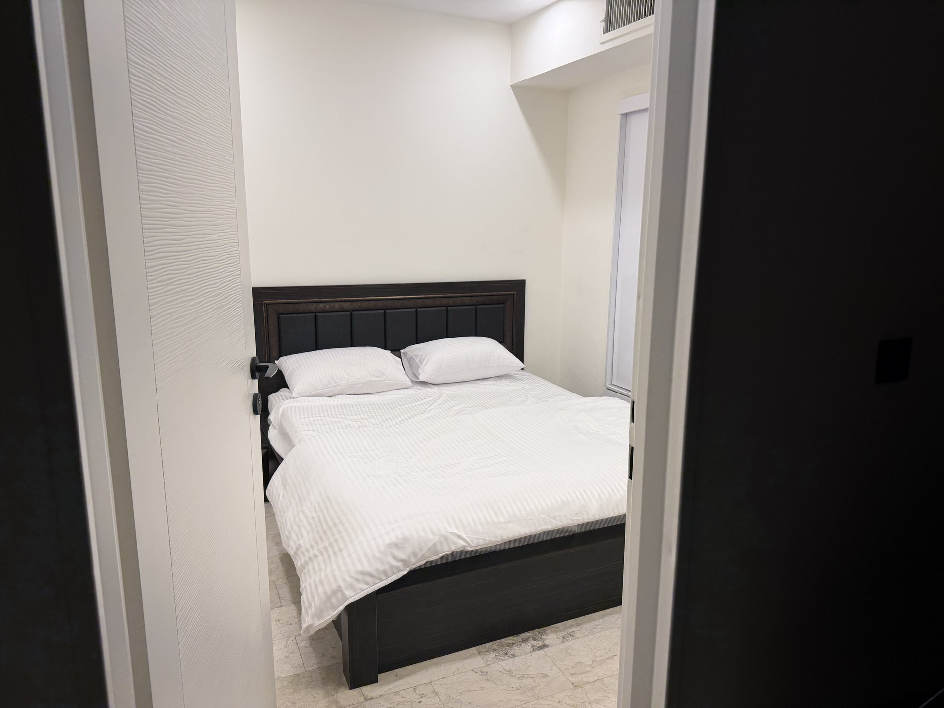 آپارتمان یک خوابه بالین پالاس فردوس غرب 5