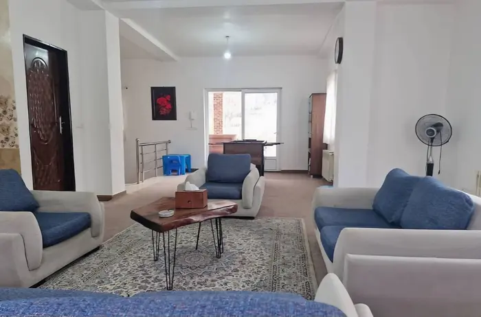 ویلا دوخوابه دوبلکس سپیدار توسکستان - هال وپذیرایی طبقه دوم