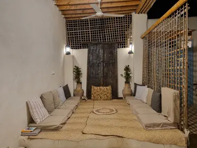 بومگردی هورست - واحد آفتاب