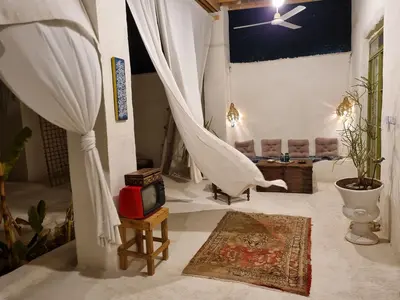 بومگردی هورست - واحد آفتاب