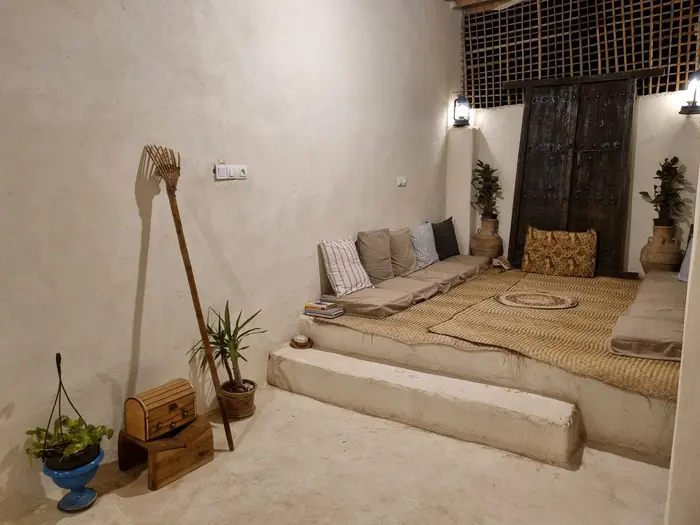 بوم گردی هورست - واحد نخل