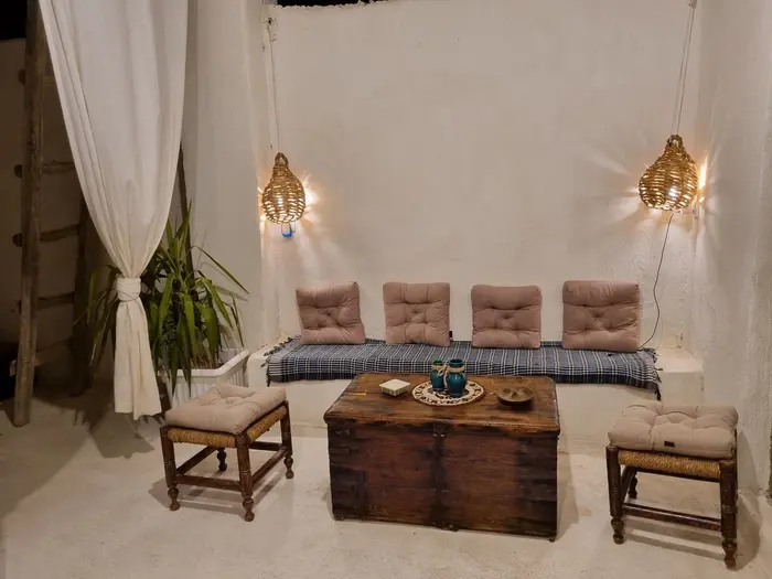 بوم گردی هورست - واحد خورشید