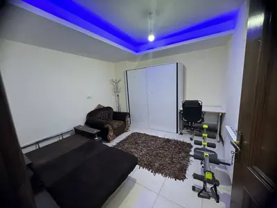 آپارتمان دوخوابه هاشمی 9