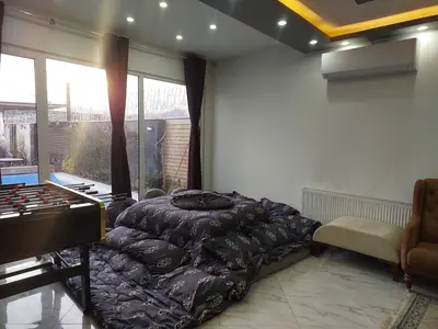 ویلا یک خوابه استخردار آران