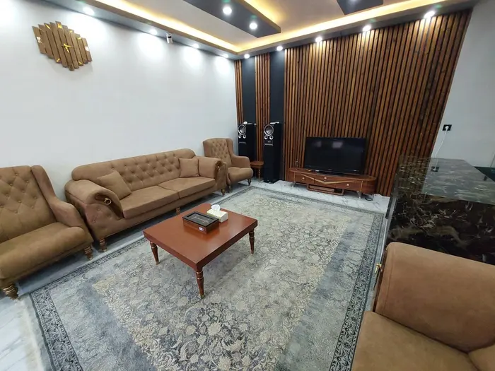 ویلا یک خوابه استخردار آران