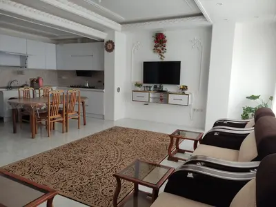 آپارتمان سه خوابه شهرک گلستان 2