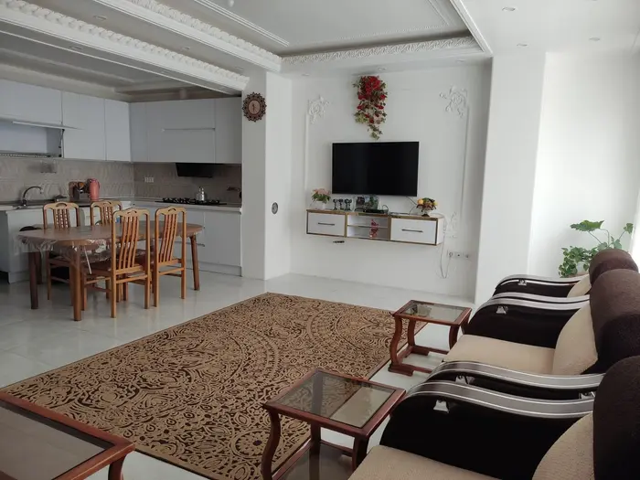 آپارتمان سه خوابه شهرک گلستان 2