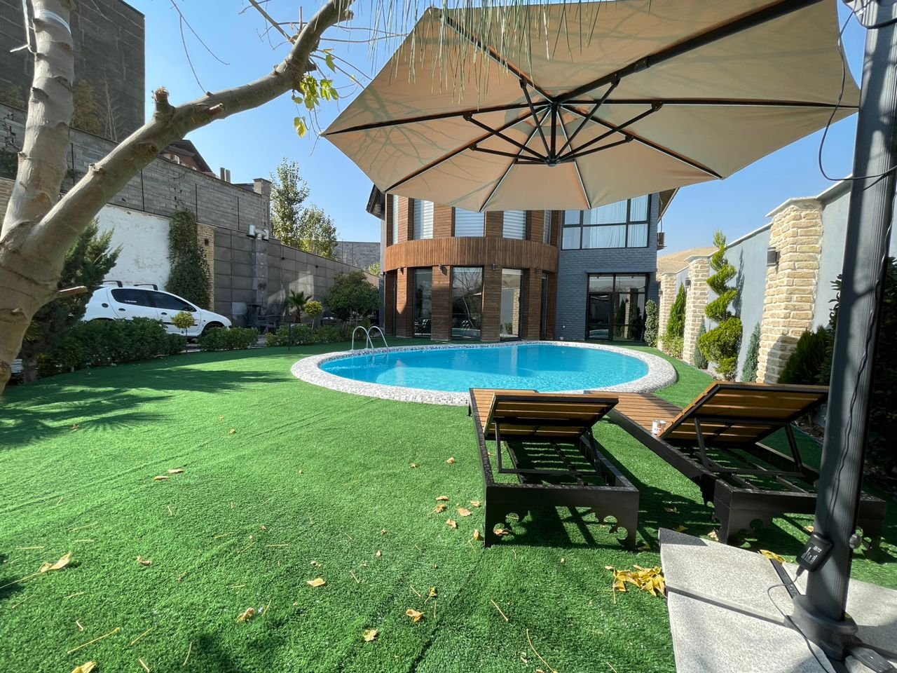 سه خوابه استخردار آبگرم عمارت آس پلاس