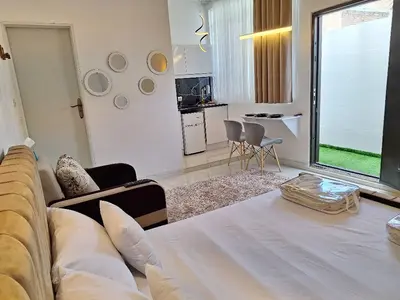 سوئیت فلت روم لند ۲