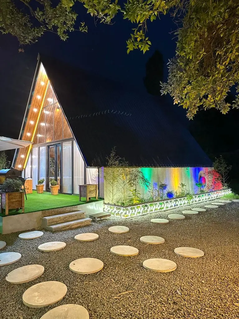 کلبه دوخوابه دوبلکس سوئیسی زرین -   