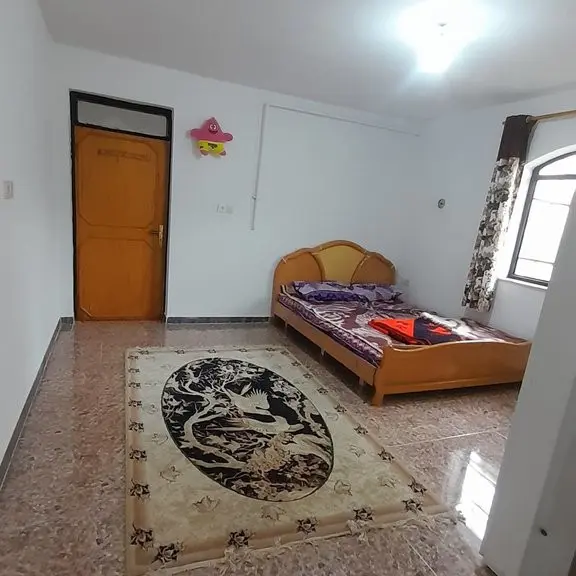 سوئیت یک خوابه گلها 11 -   