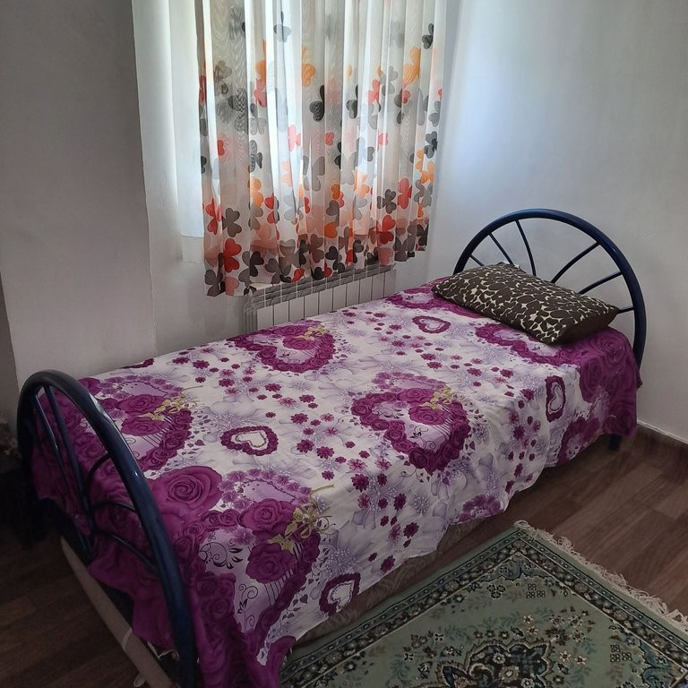 آپارتمان دوخوابه حسین نژاد 1 -   